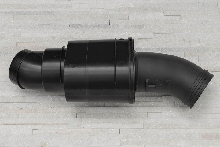 фото №13, Bmw 5 f10 09-17 впуск канал воздуха 13717612094