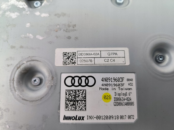 фото №8, Audi a8 дисплей экран монитор навигации 4n0919603f