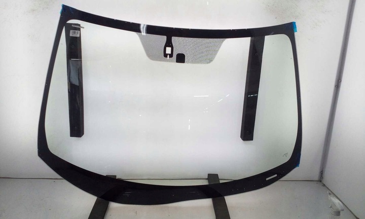 фото №1, Стекло лобовое передняя mitsubishi asx 2010- датчик зелёная новая