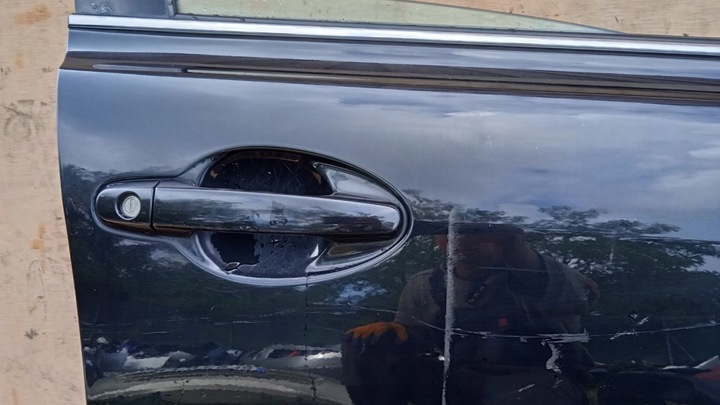 фото №8, Toyota avensis t25 fl дверь перед правый 209