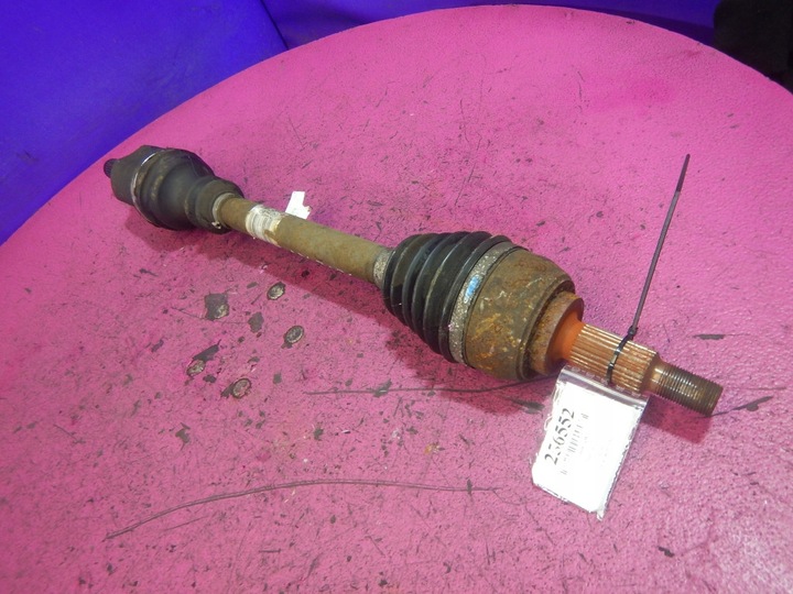 фото №1, Renault scenic ii 06-10 1.5 dci піввісь ліва шарнір 8200330413