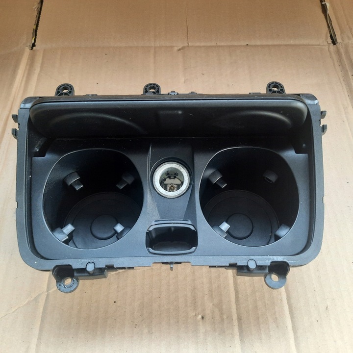 фото №15, Bmw f10 рестайлинг бардачок туннеля подстаканник дерево 9277262