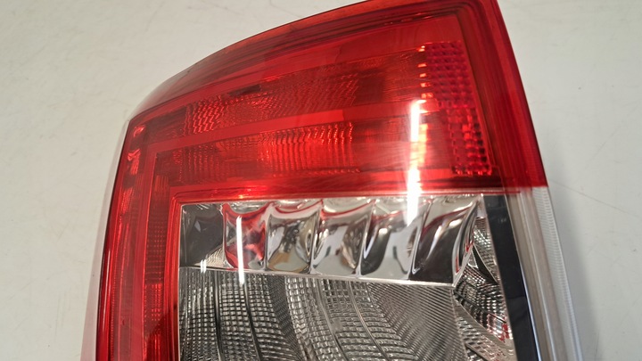 фото №6, Лампа лівий зад skoda octavia iii 3 5e9 універсал 12-16r