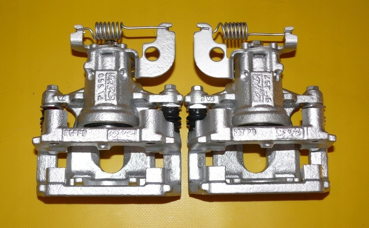 фото №15, Зажимы левый правые перед зад ford mondeo iii mk3 01-07 300/24 280/12