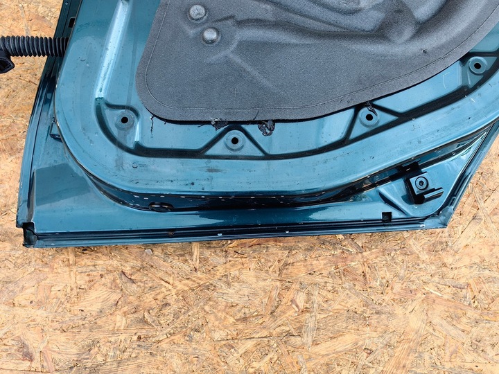 фото №7, Дверь правые задние правые зад bmw 1 e87 tahitigruen a78 комплектные