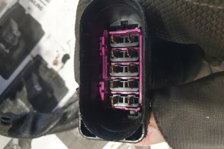 фото №6, Насос топлива skoda octavia i 1u2 038130107d 1.9l дизель 81kw 1999