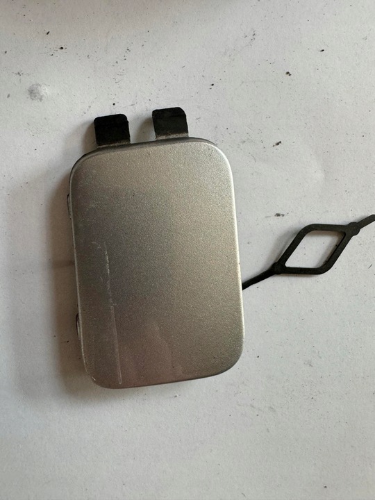 фото №1, Citroen c4 ii 13r. - заглушка фаркоп бампера перед 9688116680