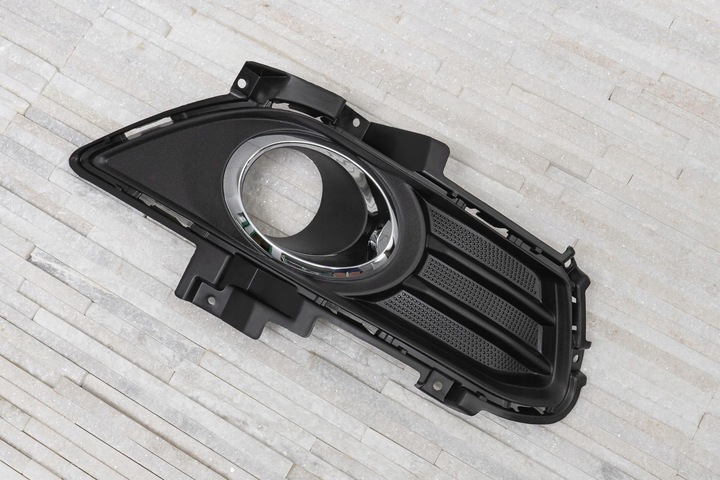 фото №10, Ford mondeo mk5 v 14-19 рамка правая ds7319952taw