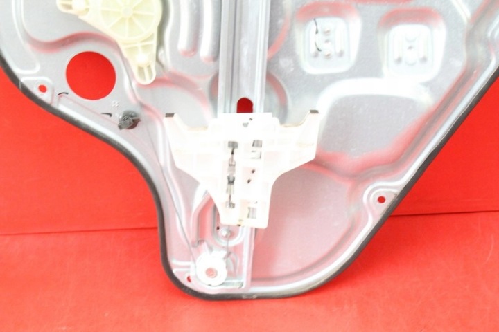 фото №11, Подъемник стекла левое зад 83470-2r050 hyundai i30 i 30 1 i 5d hb 07-12