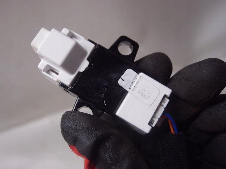 фото №7, Лампа led дверь левый перед tucson iv