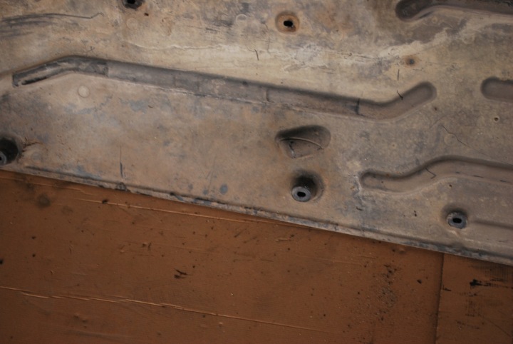 фото №5, Защита шасси левая bmw 7 e65 7020533