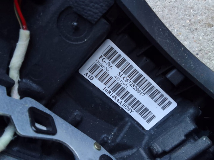 фото №8, Руль з подушка кожаный bmw f01 f02 f03 f04 9229479 идеальное состояние