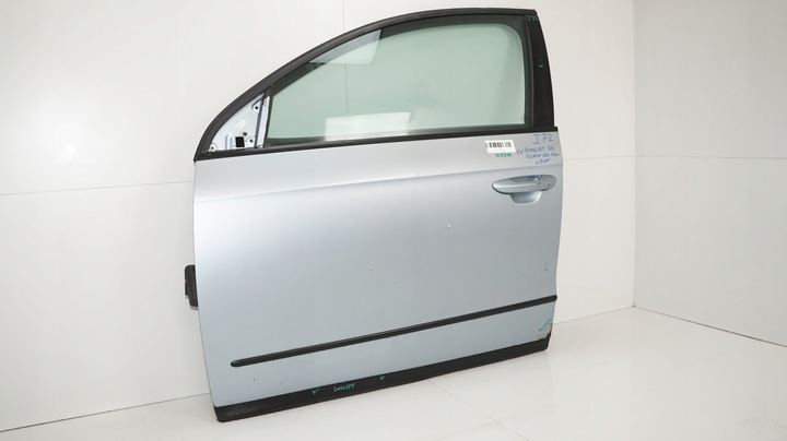 фото №2, Дверь левый перед vw passat b6 05-10r lb5m
