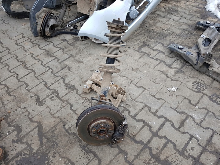 фото №1, Vw eos 06-10r 2.0 tdi амортизатор поворотный кулак правая