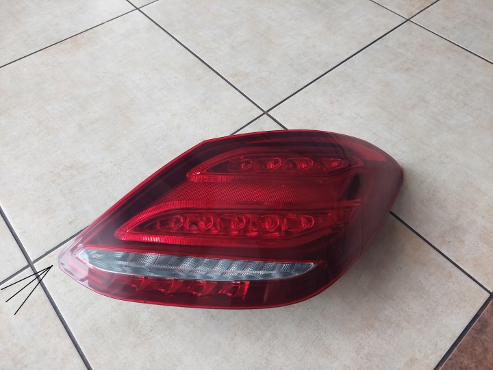 фото №8, Фара зад - полный led - mercedes c klasa w205 sedan