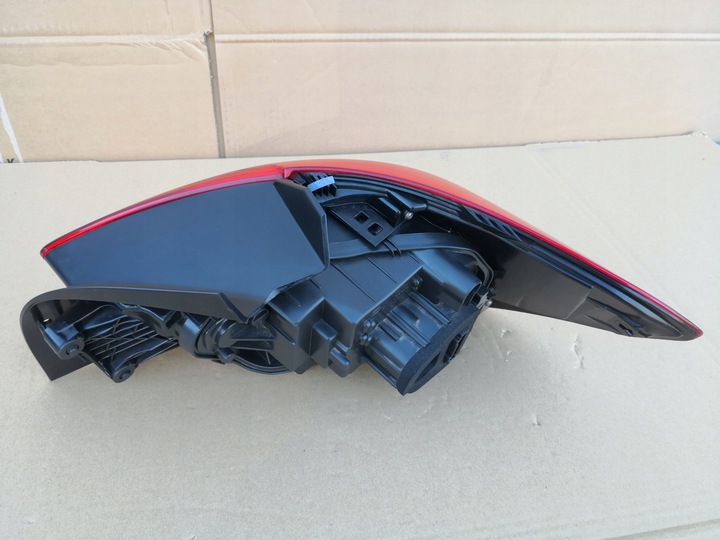 фото №14, Seat ibiza v 6f0 17- лампа задня ліва 6f0945095h