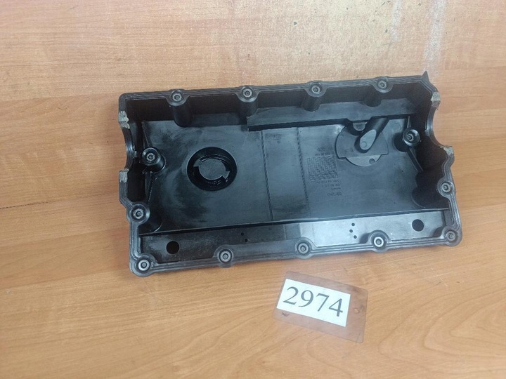 фото №3, Крышка клапанов seat audi skoda vw golf iv v passat b5 touran 038103469a