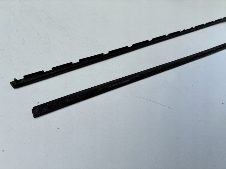 фото №11, Права ліва молдинг стійка скла передній ford s-max mk1 06-15r. ==oem==