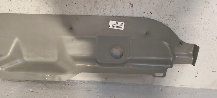 фото №6, Pas задний багажника tesla модель x