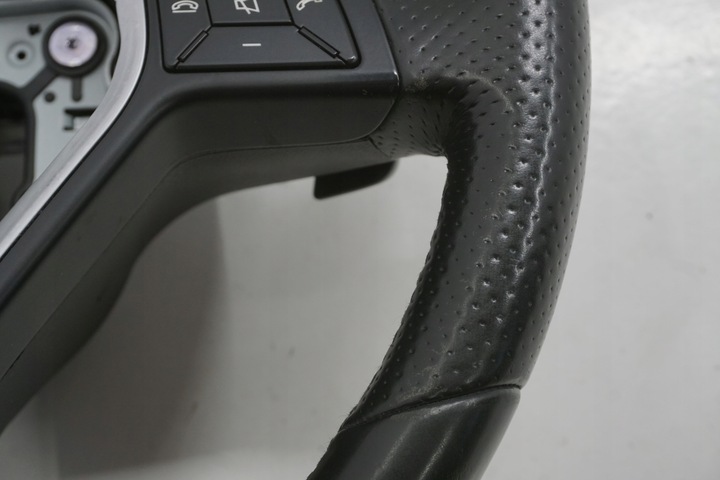 фото №10, Mercedes w212 рестайлинг руль лепестки a2184600618