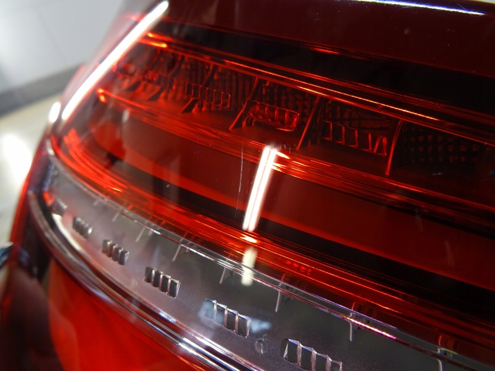 фото №11, Mercedes cla w117 рестайлинг 8 pin левая задняя лампа a1179063700 llu