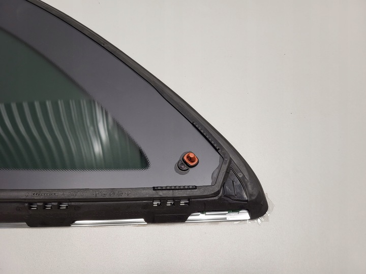 фото №9, Mercedes b клас w247 нова скло правий зад кузовна оригінальний номер 2022