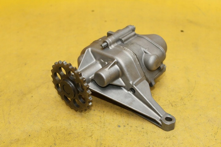 фото №1, Насос масла 6111810201 mercedes w203 2.2 cdi