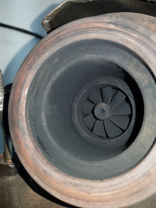 фото №11, Турбонагнетатель 03l253016t vw skoda seat 1.6 tdi