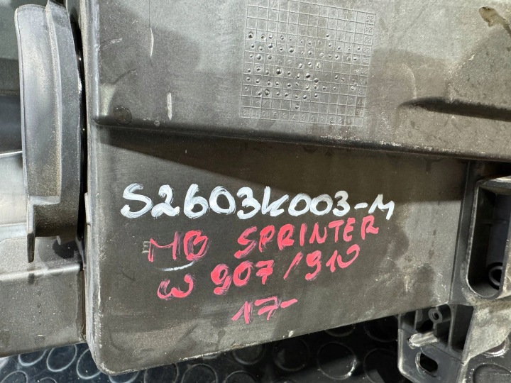 фото №13, Mercedes sprinter w907 w910 18- правая фара перед передняя обычная