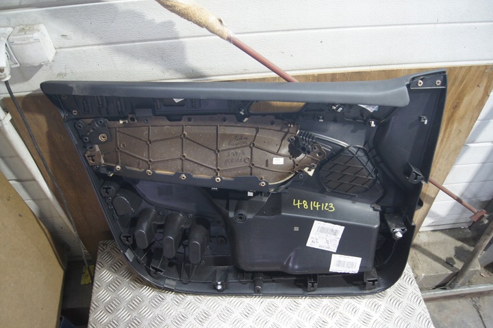 фото №7, Боковина обивка дверь правые перед peugeot 308 t9