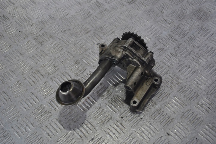 фото №1, Насос масла 038115105c vw passat b6 2.0tdi bmp