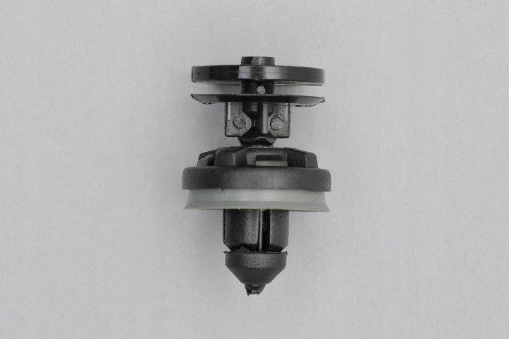 фото №4, Кліпса оббивка двері ford c-max focus kuga