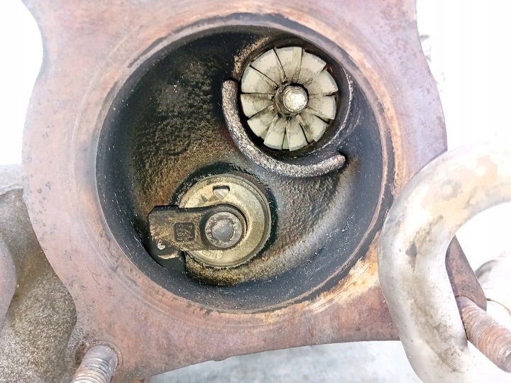 фото №7, Турбина з коллектор vw passat b6 06f145701c 2.0 tsi 200km