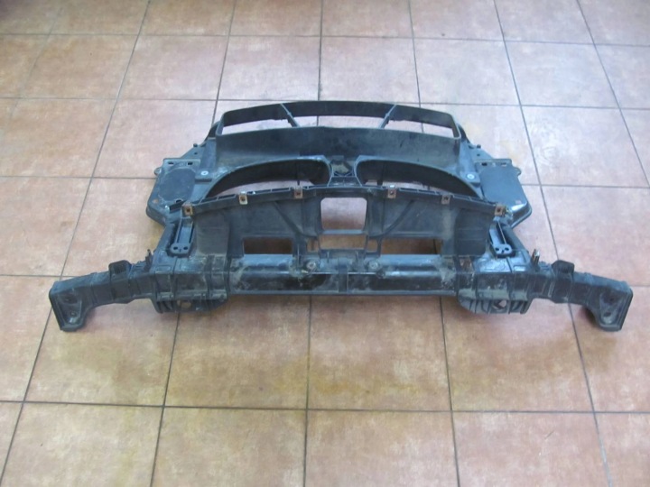 фото №15, Bmw 1 e87 e81 04-11 передняя панель перед усилитель корпус вентиляторов c402