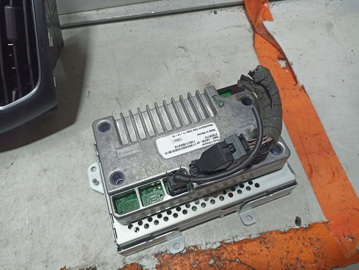 фото №8, Ford focus mk3 рестайлинг радио навигация касание панель