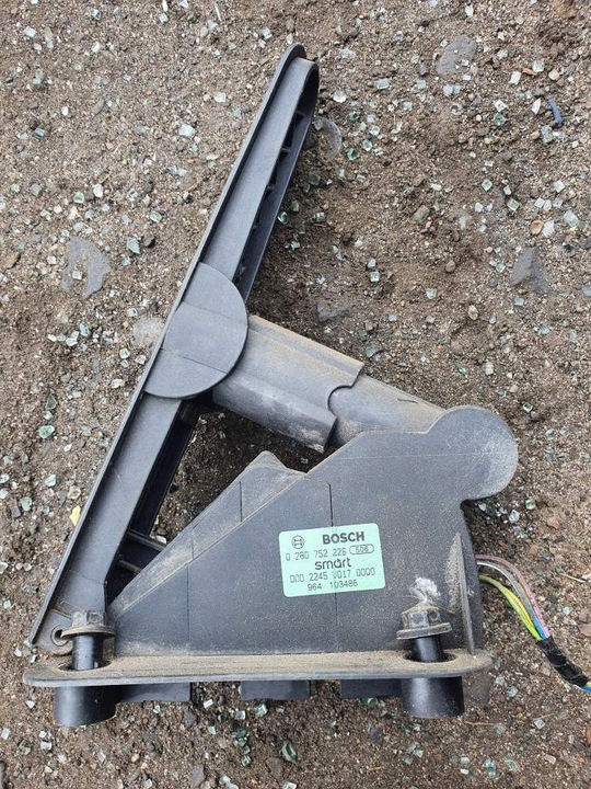 фото №2, Кришка пального smart fortwo 99 poj 600