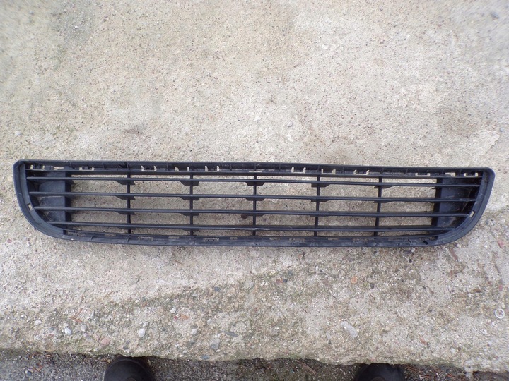 фото №7, Решётка бампера перед 9681519877 berlingo iii