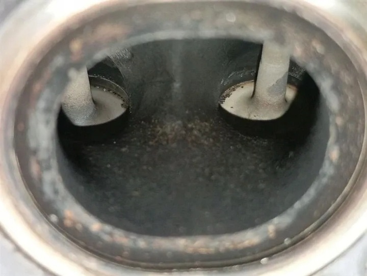 фото №12, Bmw 5 серія f90 g30 m5 циліндр head 11122118183 cyl -8 s63