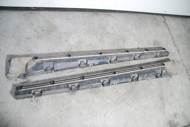 фото №1, Ползун крепление порога l / p зад mercedes gl x164