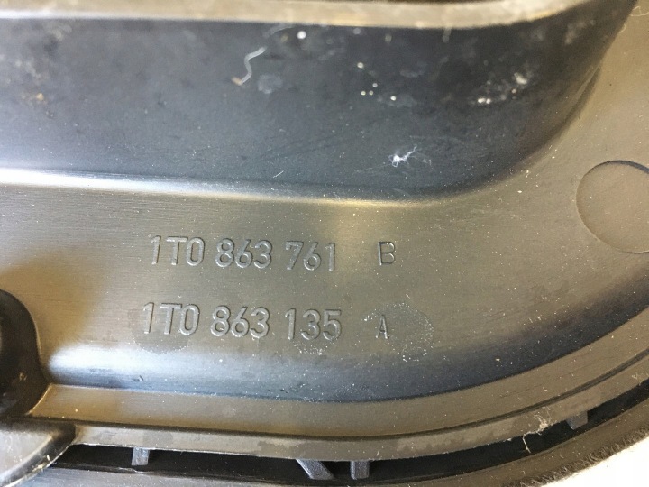 фото №9, Заглушка пола vw touran ii 2010- 1t0863761b 1t0863135a