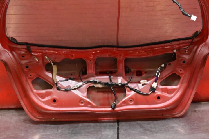фото №16, Крышка багажника зад задняя 01a toyota yaris 3 iii 3d hb 10-14