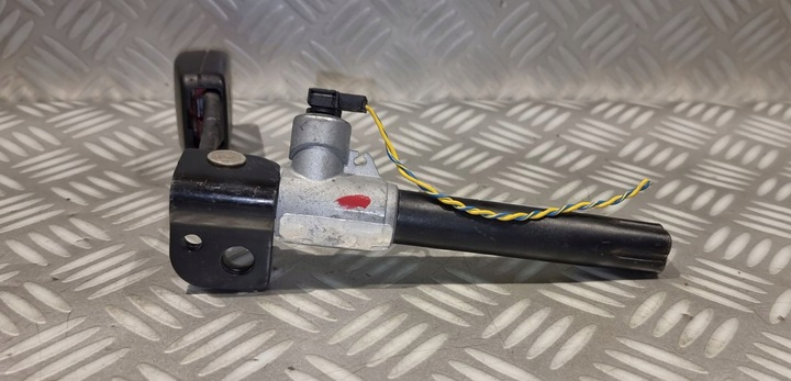 фото №5, Bmw e60 e61 натяжитель застёжка левая ремня безопасности левый зад 7065887 05r