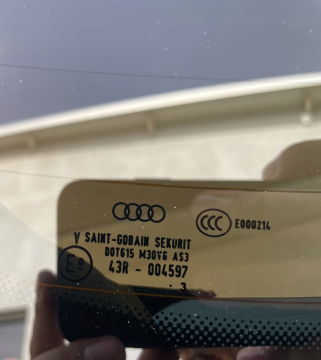 фото №7, Крышка audi q5 80a рестайлинг цвет lz7s оригинал jak новая bez покраска