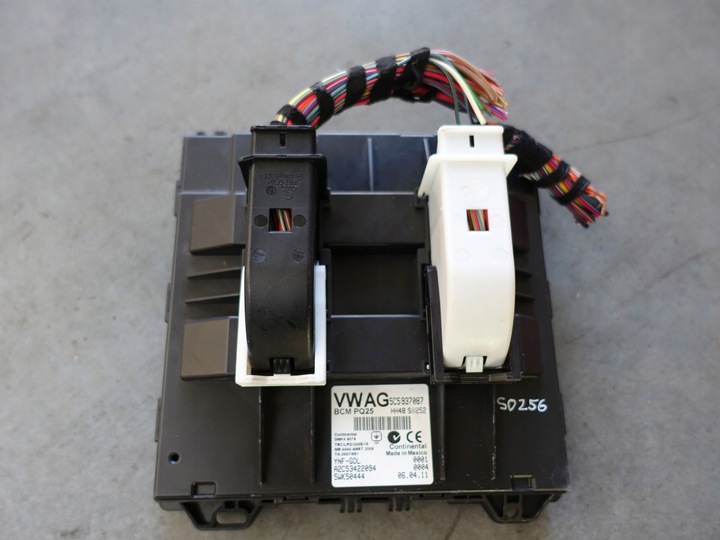 фото №1, Vw beetle 5c модуль комфорту блок керування bcm штекер