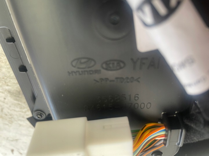 фото №7, Kia ceed iii панель средний 84631-j7100