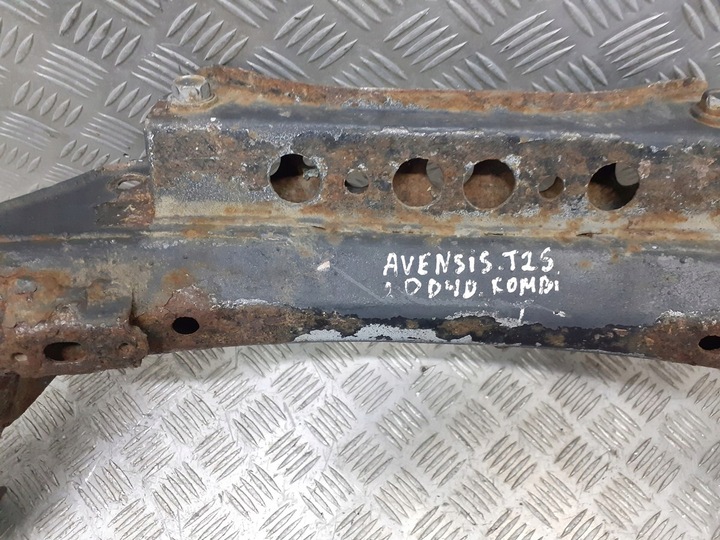 фото №5, Балка підвішування зад toyota avensis t25 універсал