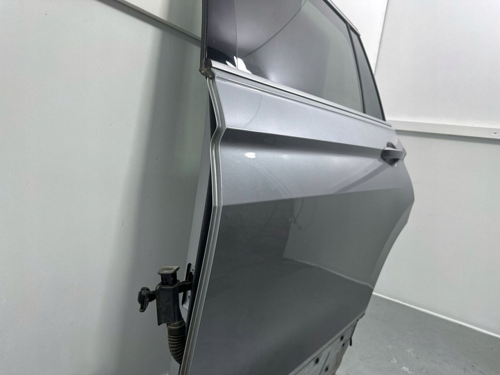 фото №11, Volkswagen tiguan allspace 2019 зад сторона левая дверь задние lb7s