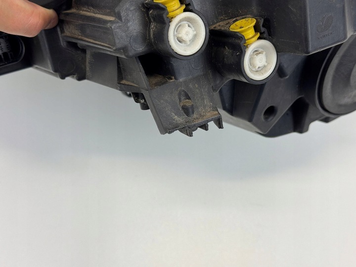 фото №15, Skoda karoq 57b 17- лампа фара правая перед 57b941016a