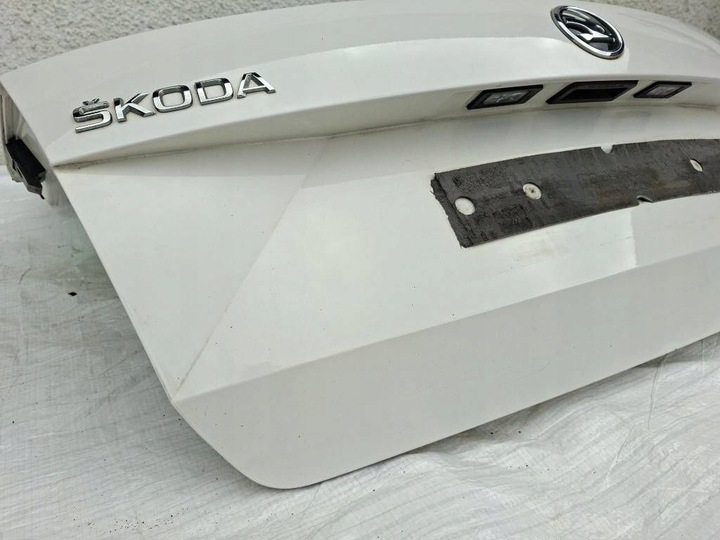 фото №15, Skoda rapid 2018 задня кришка багажника біла lf9e з скло