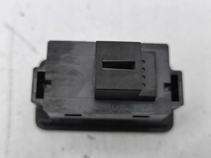 фото №7, Audi a7 s7 4g 2013 кнопка открывания крышки багажника